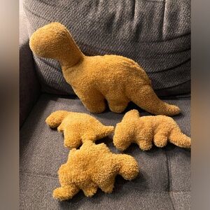 4 piece Dinosaur nugget family chicken nugget
